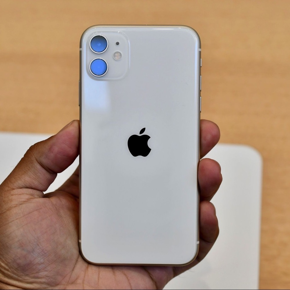 iPhone 11
